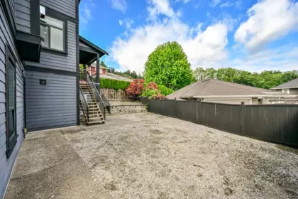 Kitchen Photo of 33861 Melburn Drive, Mission, BC
