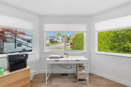 Kitchen Photo of 16176 78b Avenue, Surrey, BC