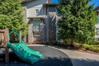 Hallway Photo of 101 6671 121 Street, Surrey, BC