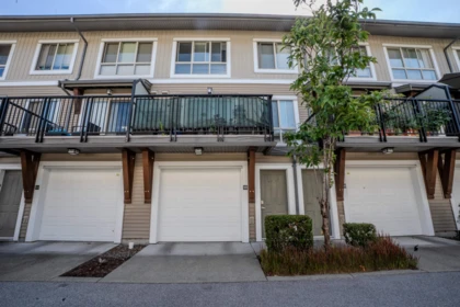 Laundry Room Photo of 101 6671 121 Street, Surrey, BC