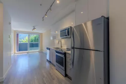 203 37881 Cleveland Avenue, Squamish, BC, Squamish — Apartment/Condo for sale
