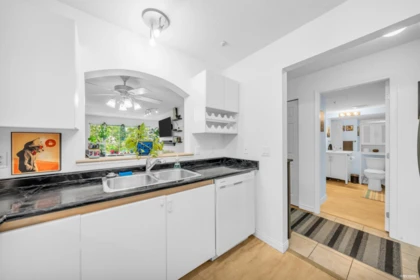 310 2990 Princess Crescent, Coquitlam, BC, Coquitlam — Apartment/Condo for sale