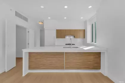 Kitchen Photo of 202 7333 Murdoch Avenue, Richmond, BC