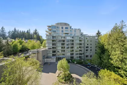 605 9262 University Crescent, Burnaby, BC, Burnaby — Apartment/Condo for sale