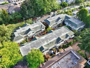 Outdoor Kitchen Photo of 7 828 W 16th Street, North Vancouver, BC