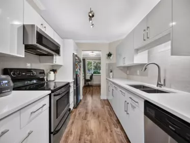 Pantry Photo of 7 828 W 16th Street, North Vancouver, BC