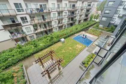 Office / Den Photo of 412 10777 138 Street, Surrey, BC
