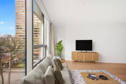 Family Room Photo of 601 1568 Alberni Street, Vancouver, BC