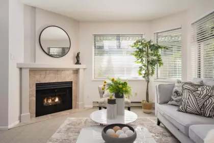 Family Room Photo of E106 628 W 12th Avenue, Vancouver, BC