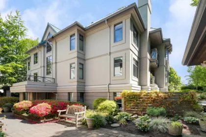 Swimming Pool Photo of E106 628 W 12th Avenue, Vancouver, BC