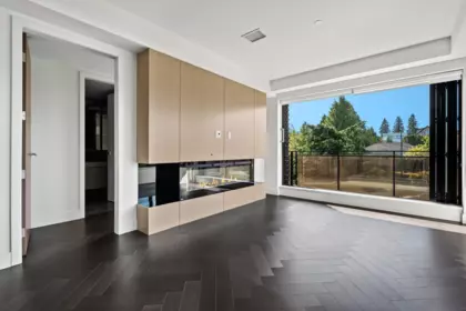 Breakfast Nook Photo of 303 633 W King Edward Avenue, Vancouver, BC