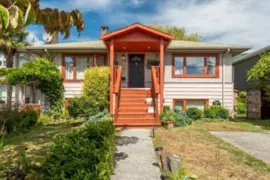 430 W Kings Road, North Vancouver, BC