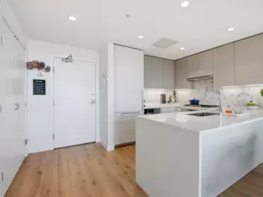 1304 8188 Fraser Street, Vancouver, BC, Vancouver — Apartment/Condo for sale