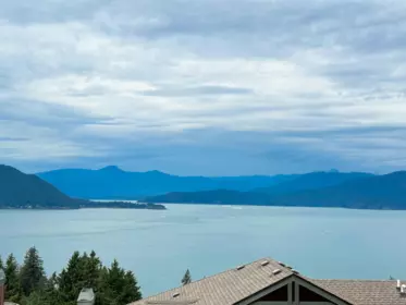 Outdoor Deck Photo of 8676 Seascape Drive, West Vancouver, BC