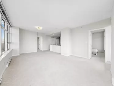 Walk-In Closet Photo of 3302 4880 Bennett Street, Burnaby, BC