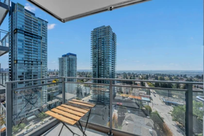 2101 4900 Lennox Lane, Burnaby, BC, Burnaby — Apartment/Condo for sale