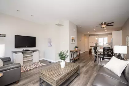 Breakfast Nook Photo of 41 34248 King Road, Abbotsford, BC