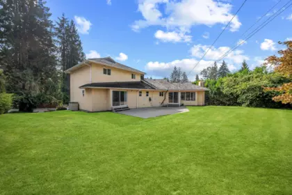 Garden / Landscaping Photo of 535 Stevens Drive, West Vancouver, BC