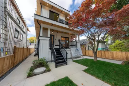 Exterior Rear Photo of 2 5385 Earles Street, Vancouver, BC