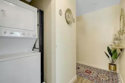 Office / Den Photo of 205 14960 102a Avenue, Surrey, BC