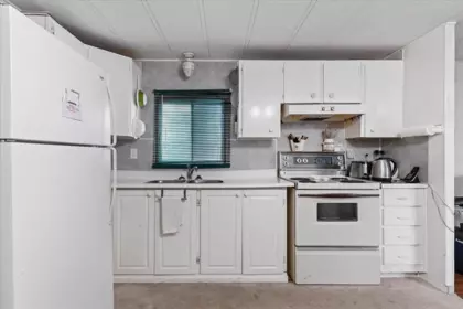 Kitchen Photo of 88 5742 Unsworth Road, Chilliwack, BC