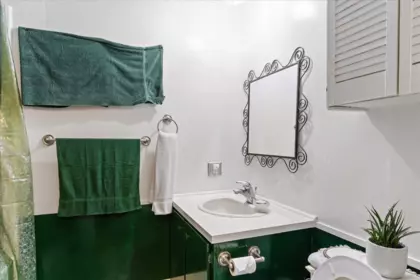 Primary Bathroom Photo of 88 5742 Unsworth Road, Chilliwack, BC