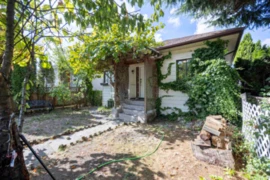 4605 Rupert Street, Vancouver, BC