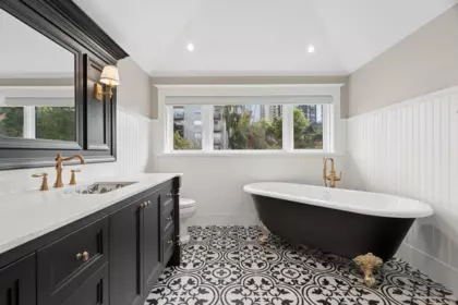 Mudroom Photo of 993 Broughton Street, Vancouver, BC
