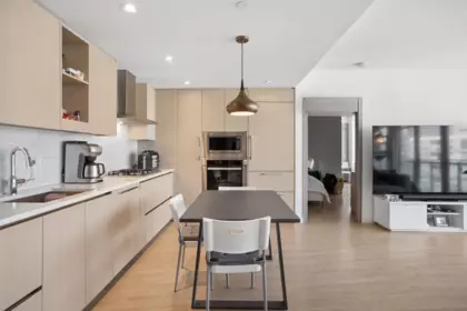 Breakfast Nook Photo of 2401 89 Nelson Street, Vancouver, BC
