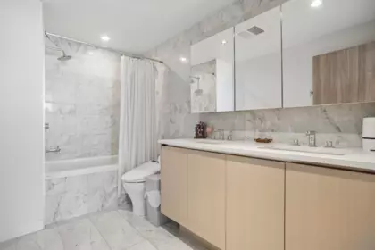 Powder Room Photo of 2401 89 Nelson Street, Vancouver, BC