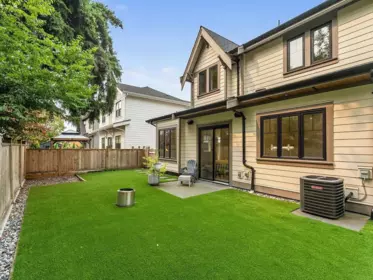 Front Yard Photo of 11486 Railway Avenue, Richmond, BC