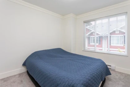 Entry Foyer Photo of 41 6956 193 Street, Surrey, BC