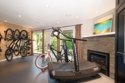 Outdoor Patio Photo of 39 3939 Indian River Drive, North Vancouver, BC
