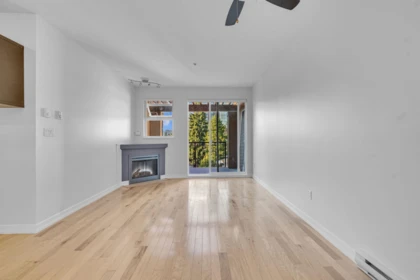 Basement Recreation Room Photo of 415 10237 133 Street, Surrey, BC