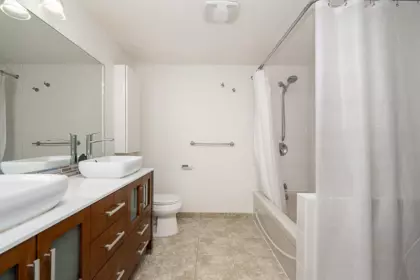 Laundry Room Photo of 701 2060 Bellwood Avenue, Burnaby, BC