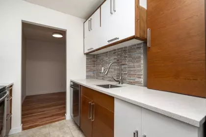 Powder Room Photo of 701 2060 Bellwood Avenue, Burnaby, BC