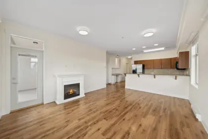 305 2632 Pauline Street, Abbotsford, BC, Abbotsford — Apartment/Condo for sale