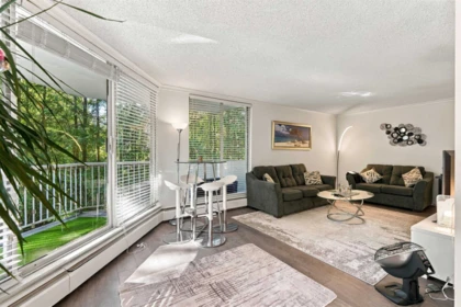 Pantry Photo of 403 2024 Fullerton Avenue, North Vancouver, BC
