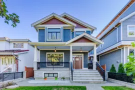 5506 College Street, Vancouver, BC