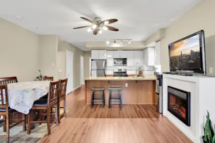 40 13239 Old Yale Road, Surrey, BC, Surrey — Townhouse for sale