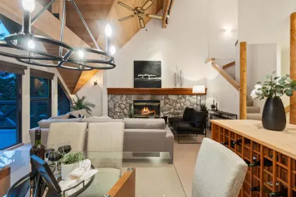 24 4700 Glacier Drive, Whistler, BC, Whistler — Townhouse for sale