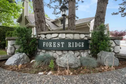 14 6380 121 Street, Surrey, BC, Surrey — Townhouse for sale