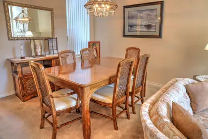 39 6380 121 Street, Surrey, BC, Surrey — Townhouse for sale