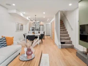 49 2400 Cavendish Way, Whistler, BC, Whistler — Townhouse for sale