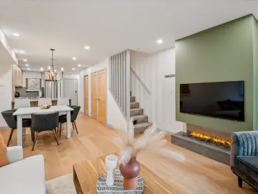 49 2400 Cavendish Way, Whistler, BC, Whistler — Townhouse for sale