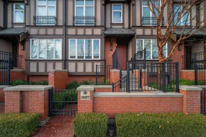 5957 Oak Street, Vancouver, BC, Vancouver — Townhouse for sale