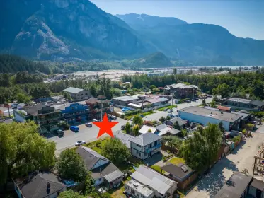 37767 Second Avenue, Squamish, BC, Squamish — Single Family Residence for sale