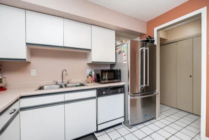 2 1170 Lansdowne Drive, Coquitlam, BC, Coquitlam — Townhouse for sale