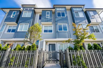 2 7050 188 Street, Surrey, BC, Surrey — Townhouse for sale