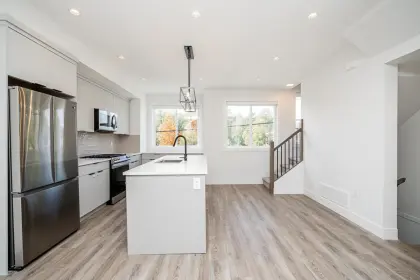 2 7050 188 Street, Surrey, BC, Surrey — Townhouse for sale